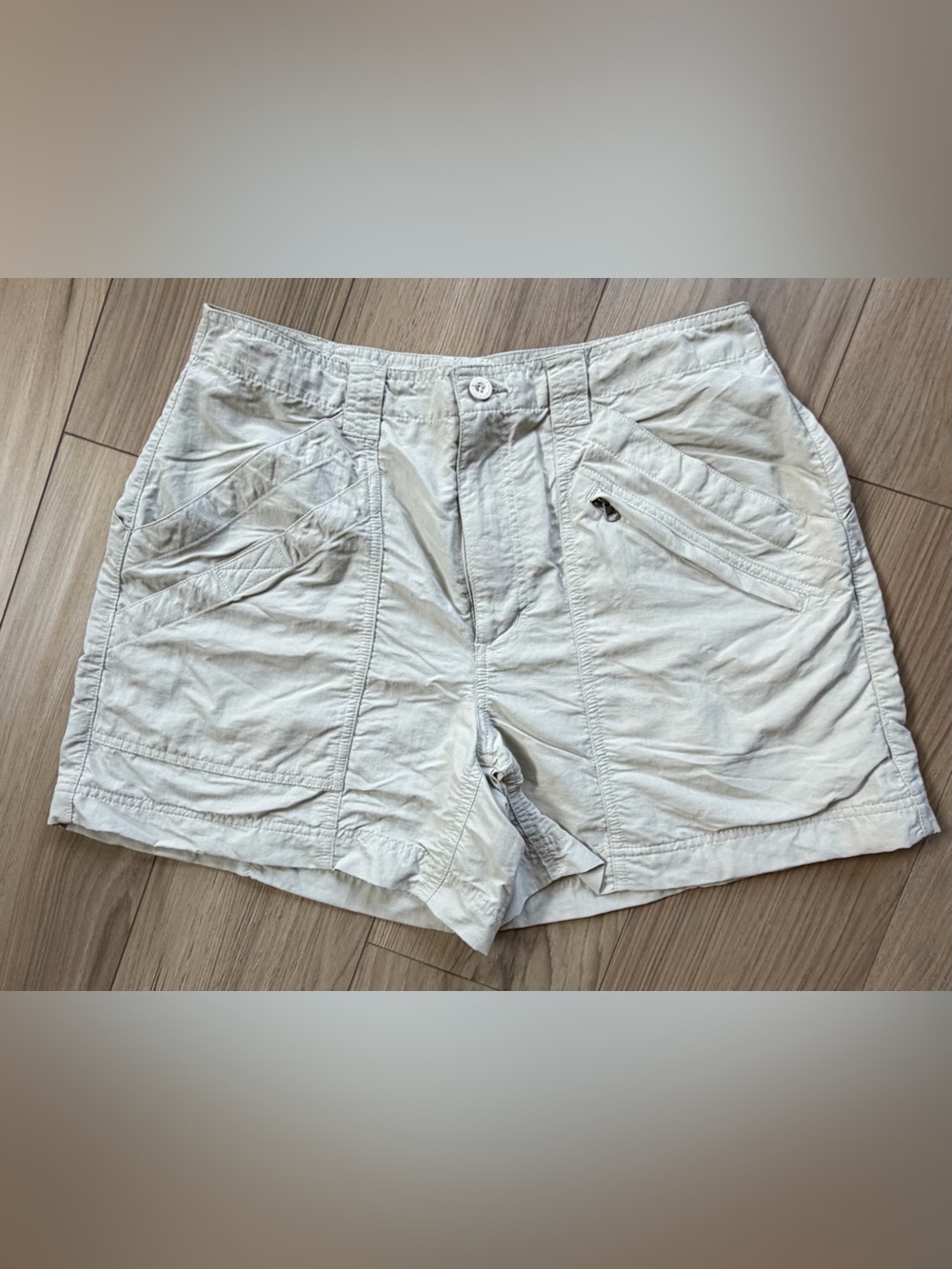 Royal Robbins Nylon Light Beige Women’s Utility Shorts Sz 10